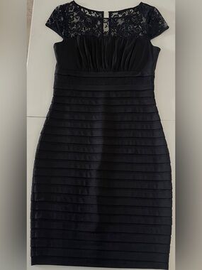 Aura Black Lace-Top Pleated Sheath Dress